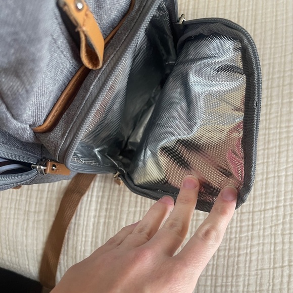 Parker Baby Co. Birch Bag Diaper Backpack grey with brown accent - Picture 4 of 6